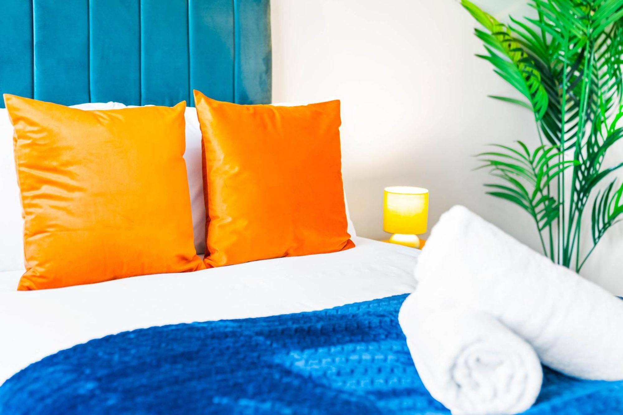 Modern Apartment - Cradley Heath - Top Rated - Netflix - Wifi - 1Mh สเมทิก ภายนอก รูปภาพ