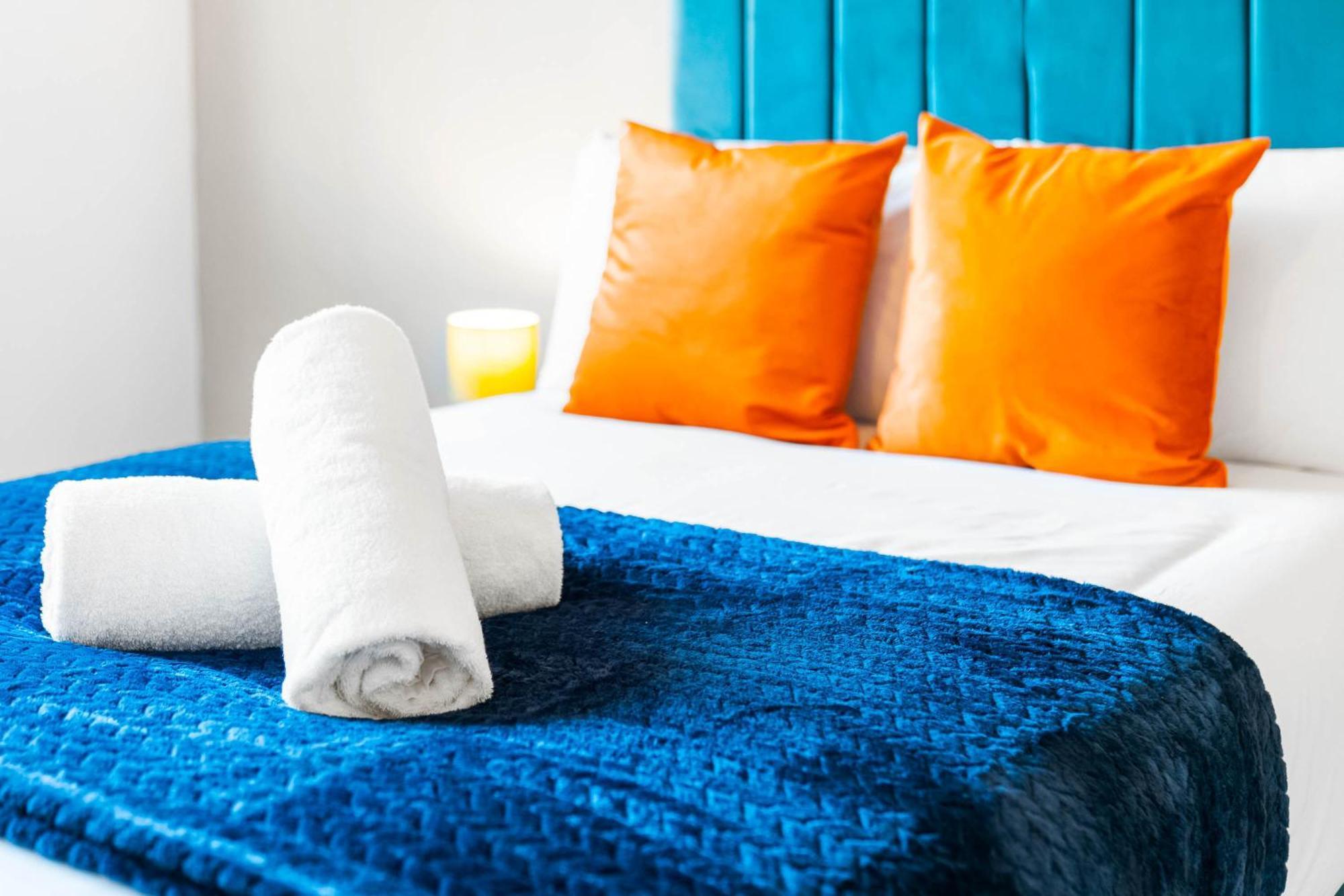 Modern Apartment - Cradley Heath - Top Rated - Netflix - Wifi - 1Mh สเมทิก ภายนอก รูปภาพ